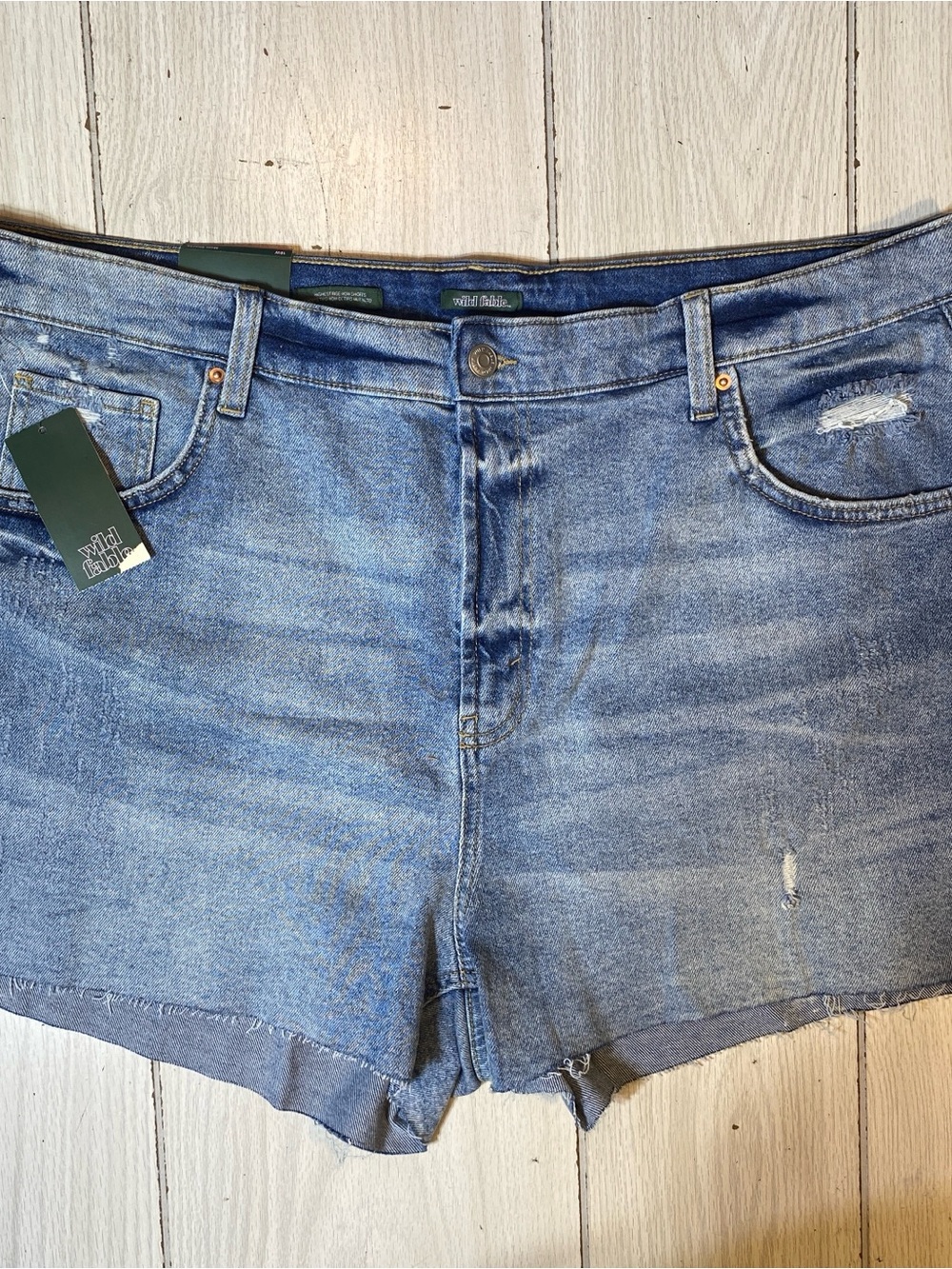 NWT Wild Fable Highest Rise Mom Shorts Blue Denim Distressed Size 18W Plus

94#9